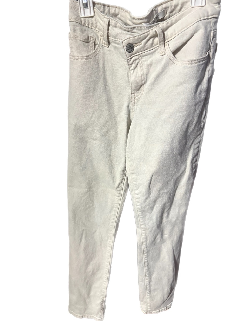 High-Rise Skinny Jeans in Cream — Women’s Stretch Denim